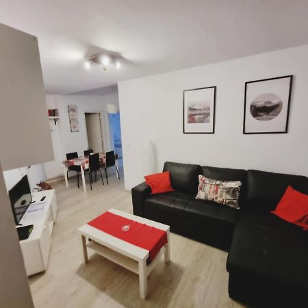 Apartamento Con Encanto "Larios Street" Apartment Málaga Exterior foto